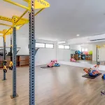Ipana Condo, Rooftop Pools, Gym, Walk To Beach