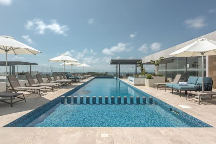 Apartamento Ipana Condo, Rooftop Pools, Gym, Walk To *