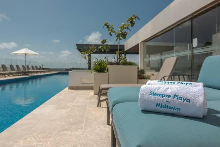 Ipana Condo, Rooftop Pools, Gym, Walk To * Playa del Carmen
