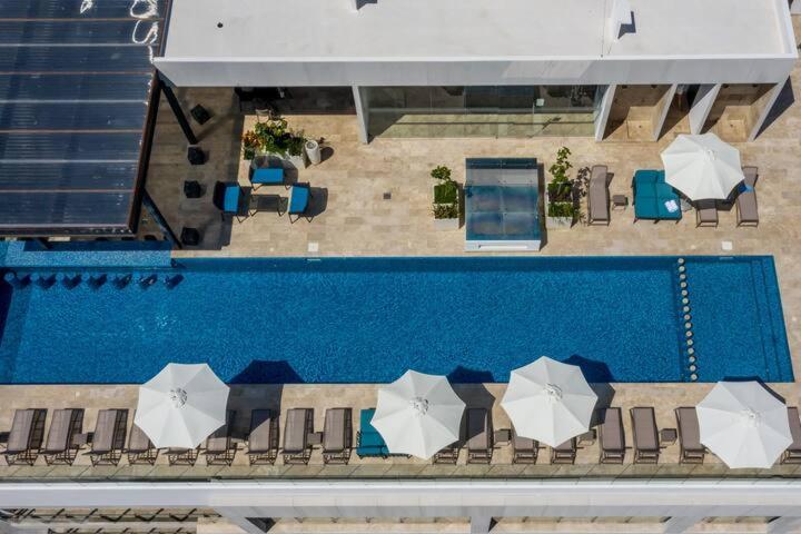 Apartamento Ipana Condo, Rooftop Pools, Gym, Walk To *
