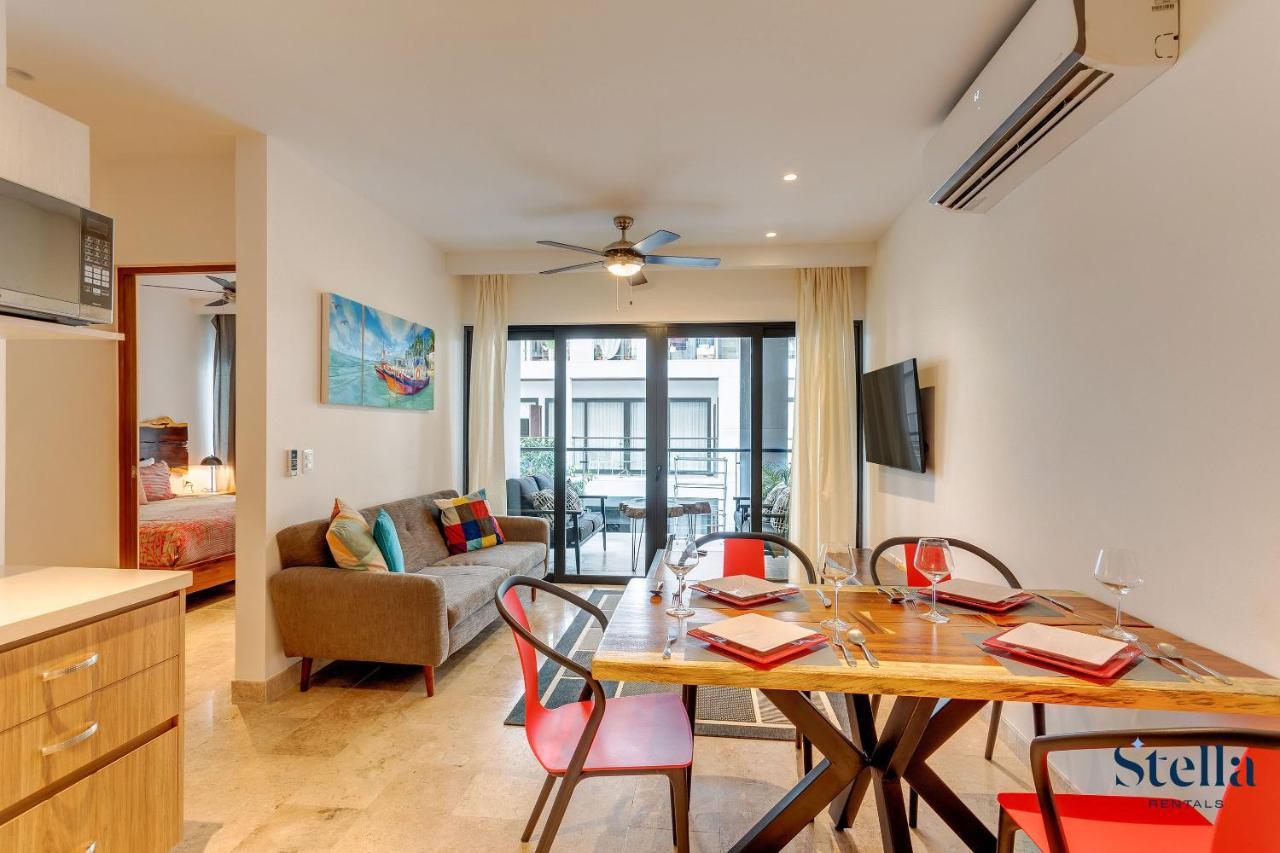 Ipana Condo, Rooftop Pools, Gym, Walk To Playa del Carmen