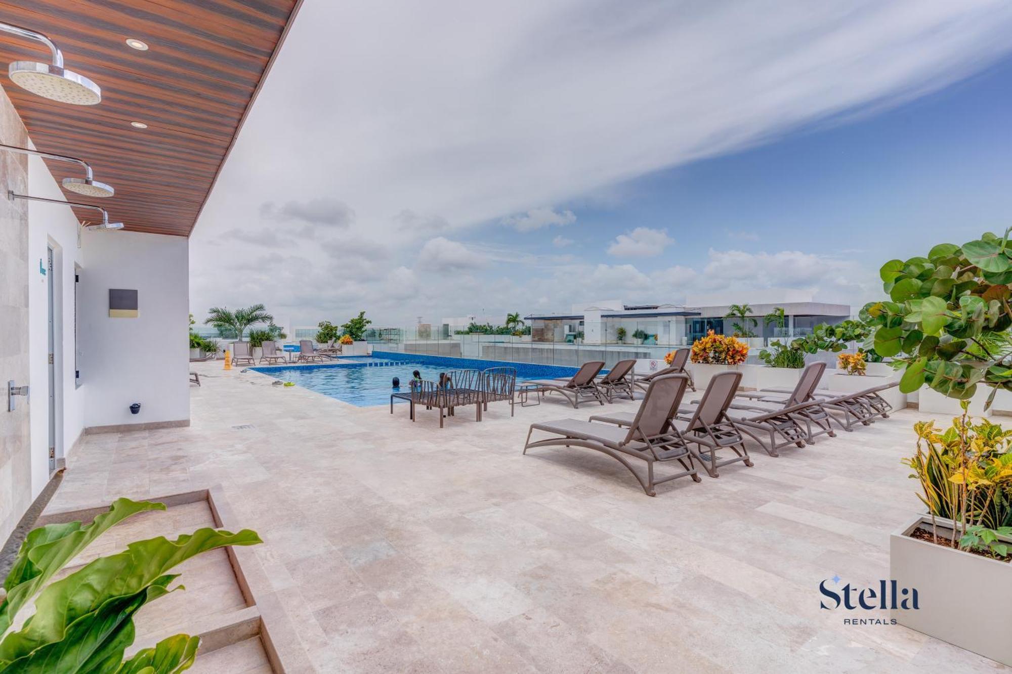 Ipana Condo, Rooftop Pools, Gym, Walk To Apartamento